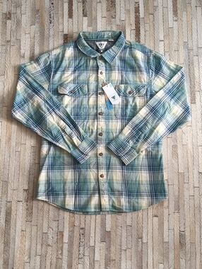 Vissla Men's L Central Coast Long Sleeve Eco Blue Green White Plaid Flannel NWT